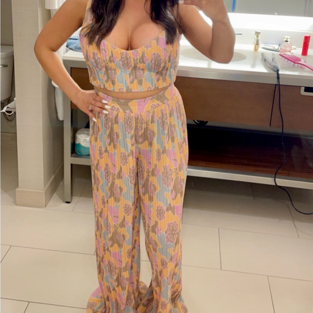 F21 Two Pc Set